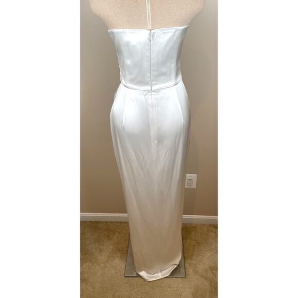 Sau Lee Priyanka Ivory White Strapless Ruched Satin Maxi Dress Size 6 - Picture 9 of 12